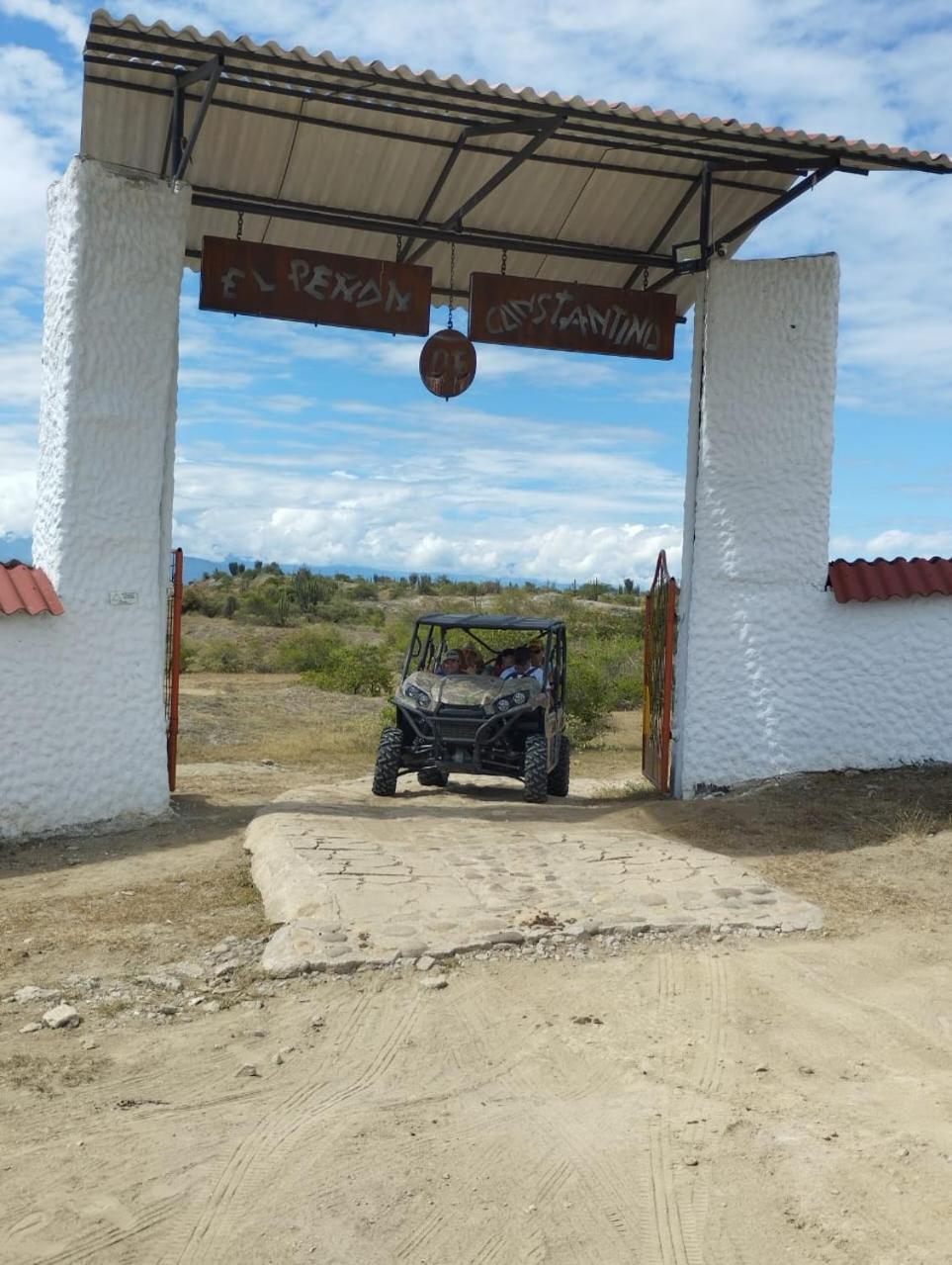 El Penon De Constantino - Tatacoa Hotel วิลญาเวียคา ภายนอก รูปภาพ